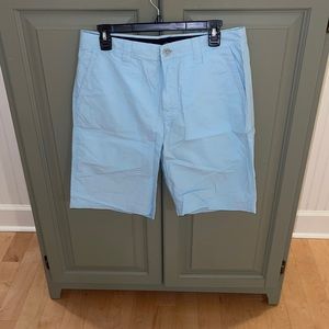 Columbia, men’s summer shorts.